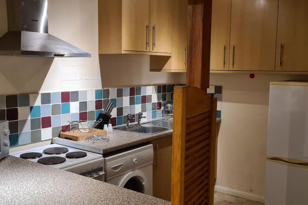Radcliffe Studio Apartment Nottingham Luaran gambar